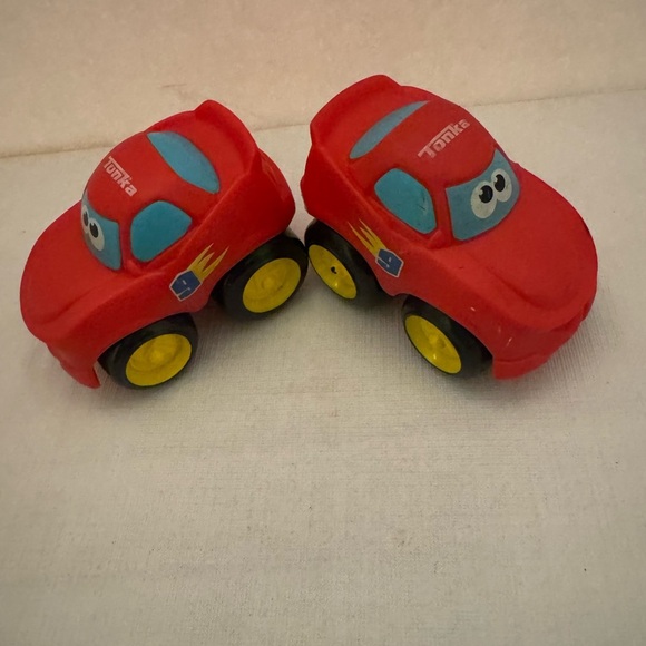 Two Rubber Tonka Vehicles from the “Chuck and Friends” Line in EUC - Picture 1 of 10